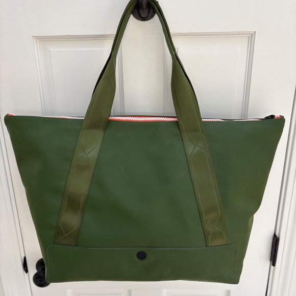 HUNTER FOR TARGET GREEN TOTE BAG | NWT | COLLECTIBLE | 20 YEARS OF TARGET DESIGN - Picture 3 of 9